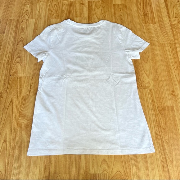 Levi’s women white t shirt - Picture 2 of 3